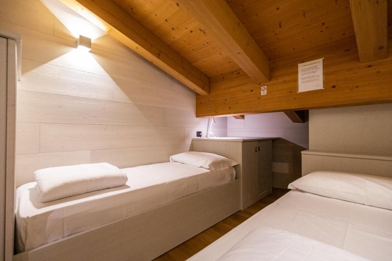 Casa Vacanze Ranuncolo 6 Sùtrio Kültér fotó